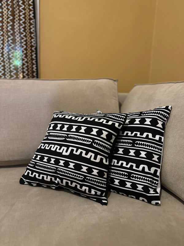 African BLACK&WHITE pillow cover