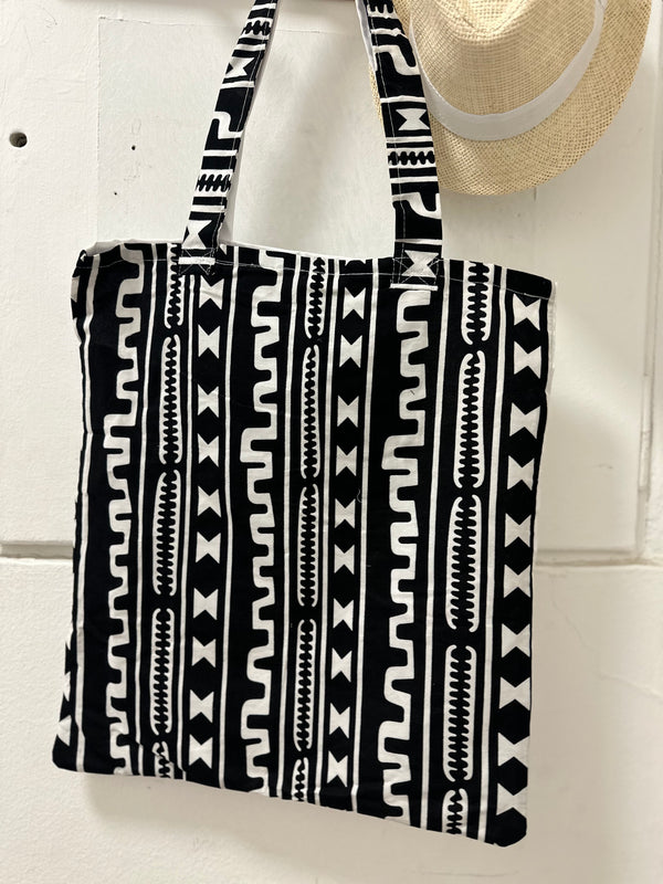 African BLACK&WHITE bag